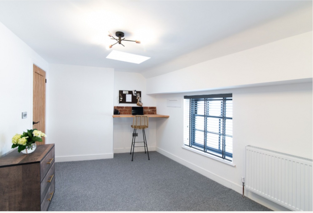 43 Sadler Gate